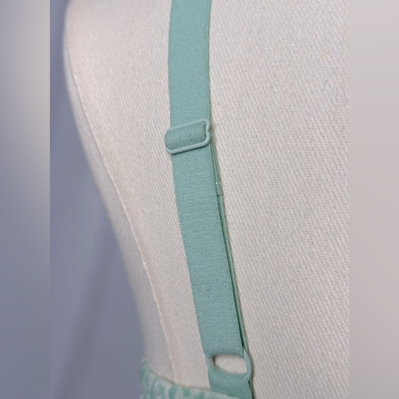 Torrid Women's Ruched Mesh Stretch Tank Top (640) - Picture 10 of 13